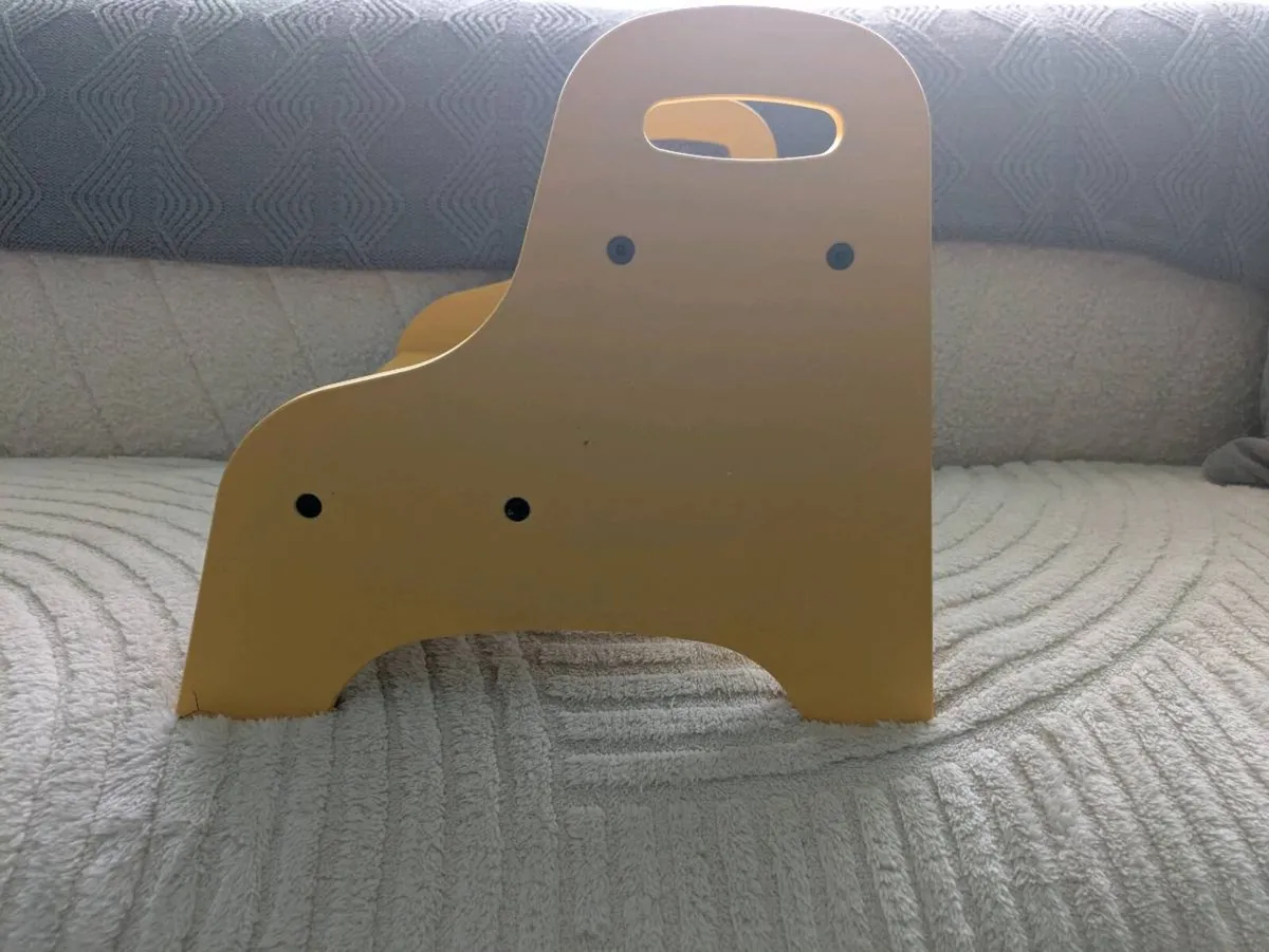 Step stool - Image 2