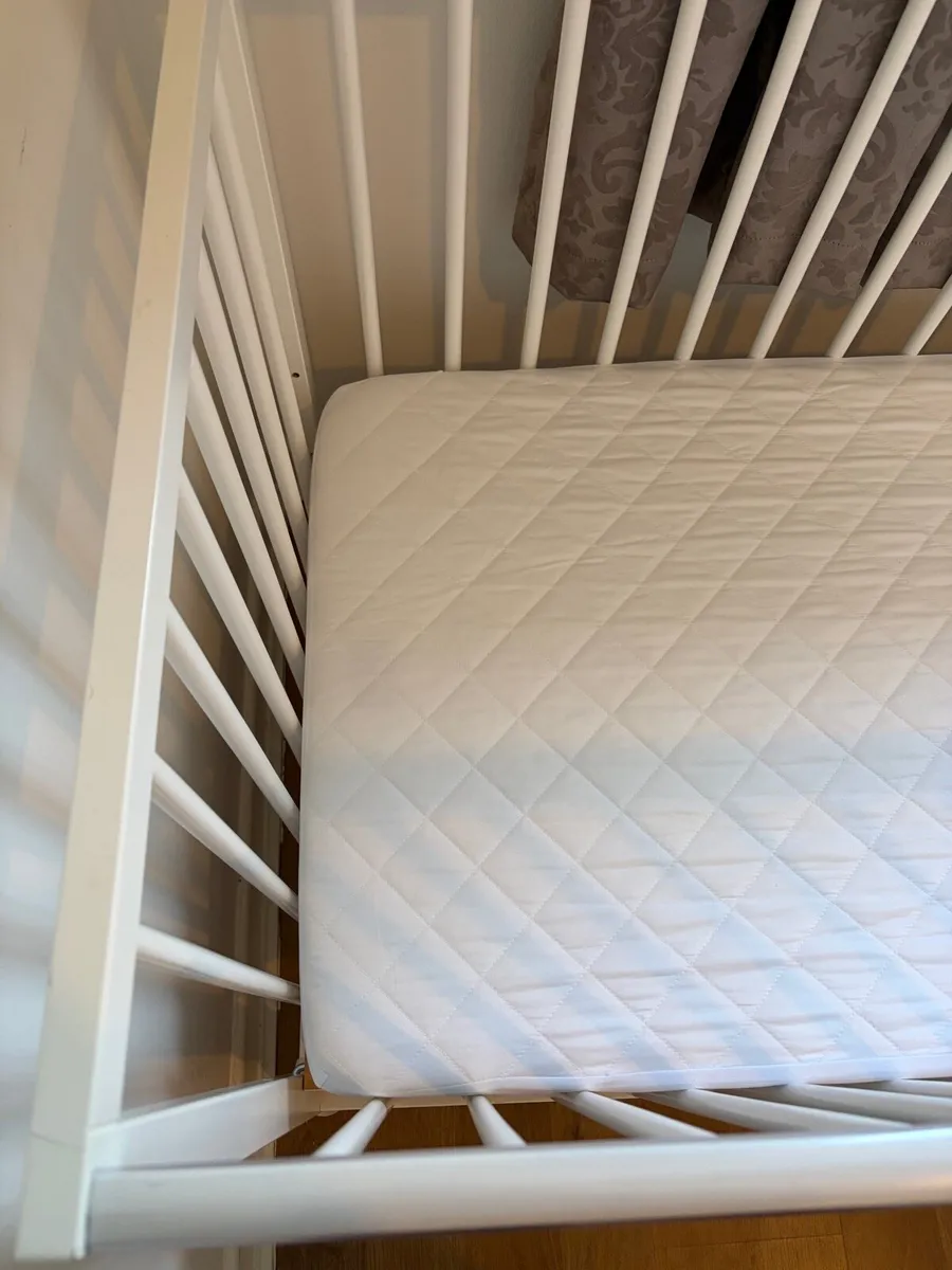White cot - 120cmx60cm (Baby Elegance) - Image 3