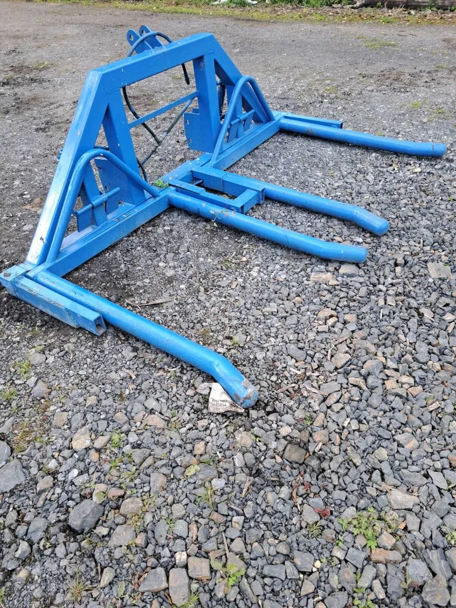 Double bale lifter - Image 1