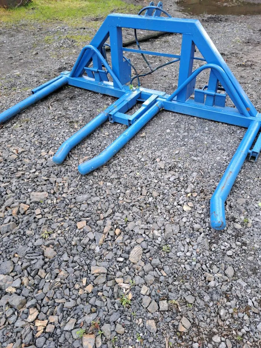 Double bale lifter - Image 2