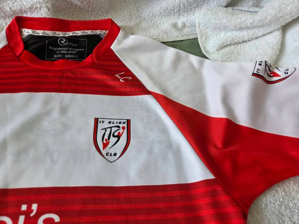 IT Sligo Gaelic Football Home Jersey Small Adult - Image 4