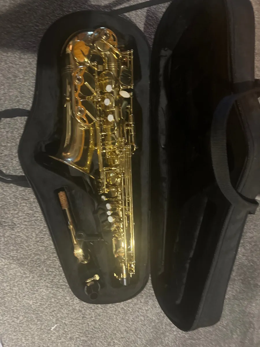 Saxophone - Image 1