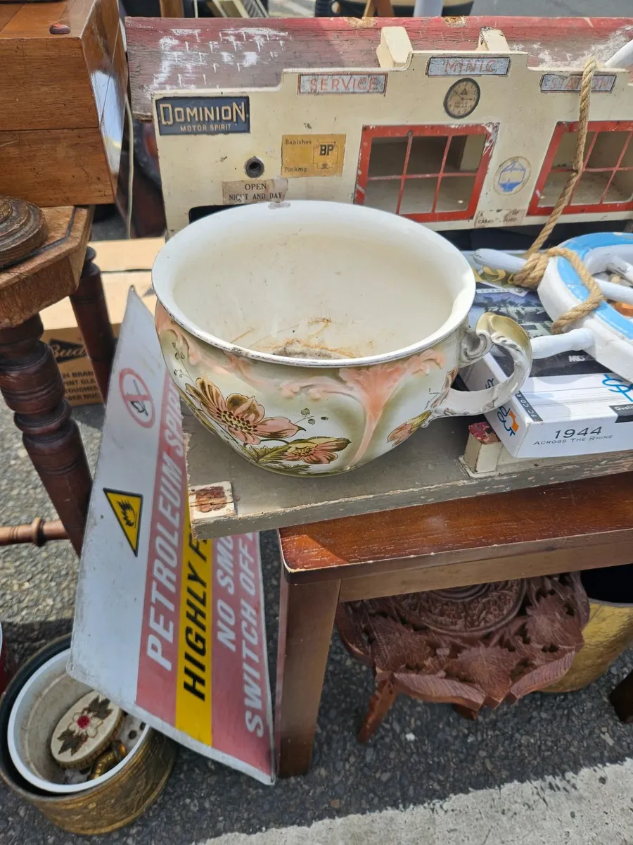 Vintage Pot - Image 2