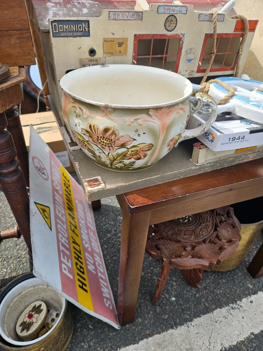 Vintage Pot - Image 3