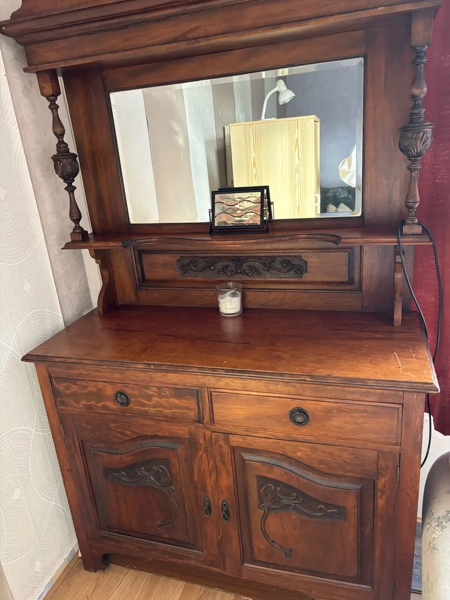 Cabinet - Image 2