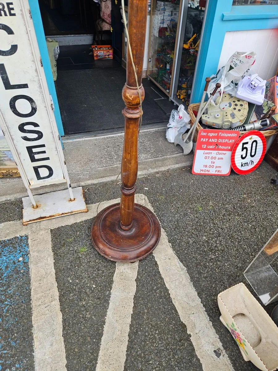 Vintage Antique Light Stand - Image 4