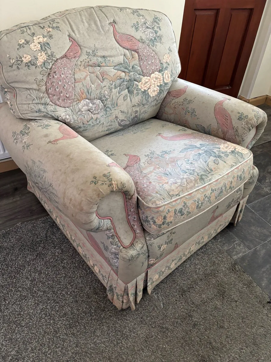 Suite of Furniture - Image 3