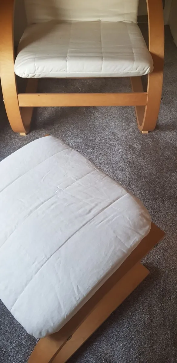 Chair and footstool - Image 4