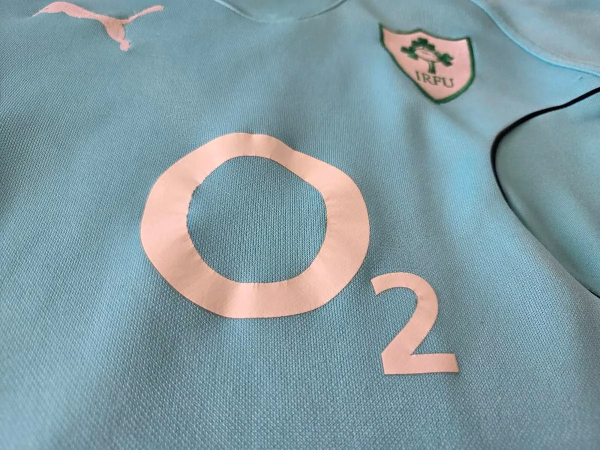 Ireland Rugby Union Away Pro Jersey 2010 to 2011 - Image 4