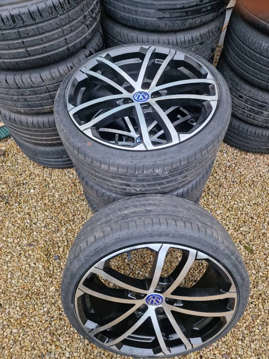 VW 18'19 inch alloys 5x112 - Image 1