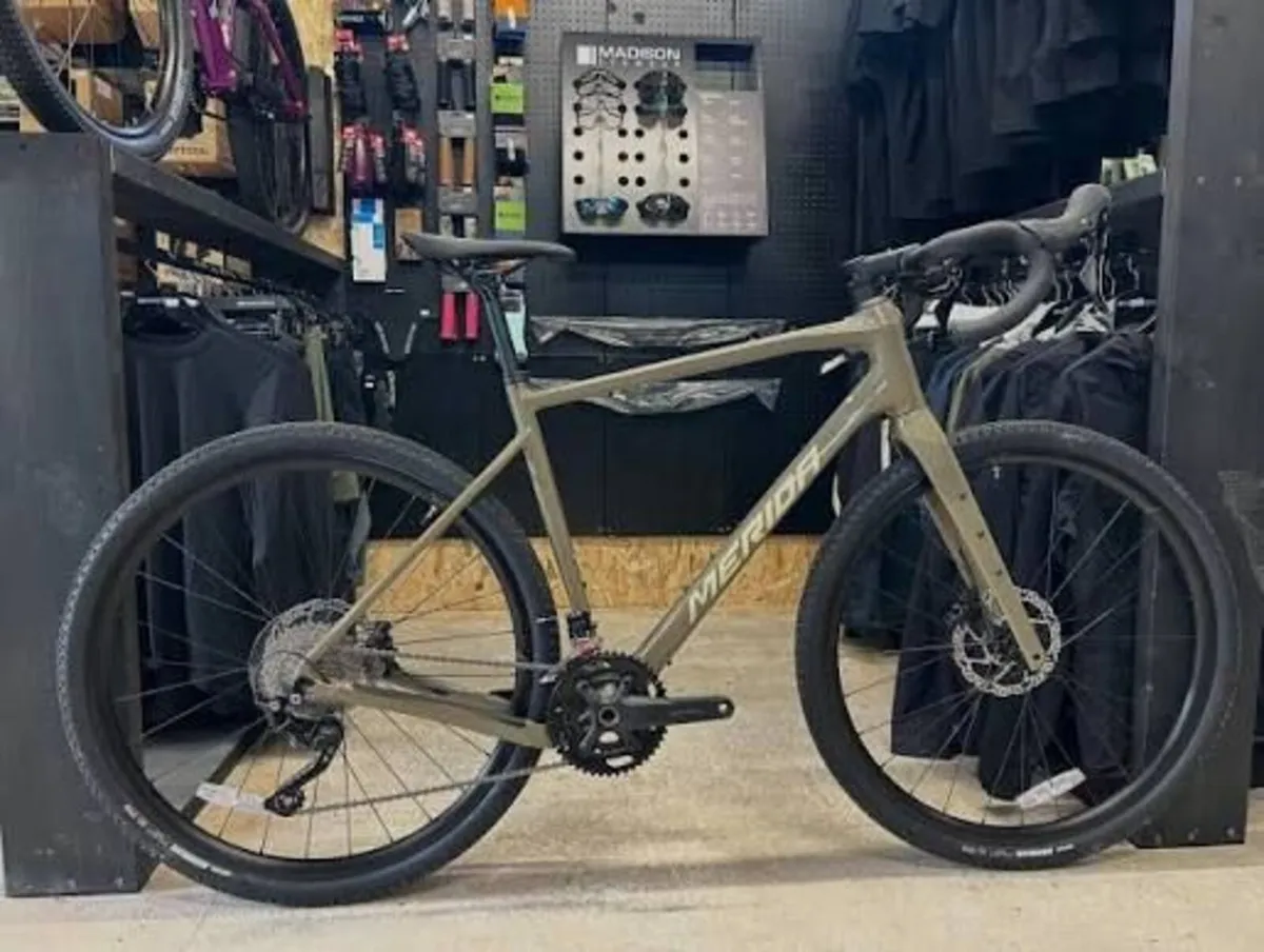 MERIDA SILEX 400 GRAVEL BIKE DEMO MODEL