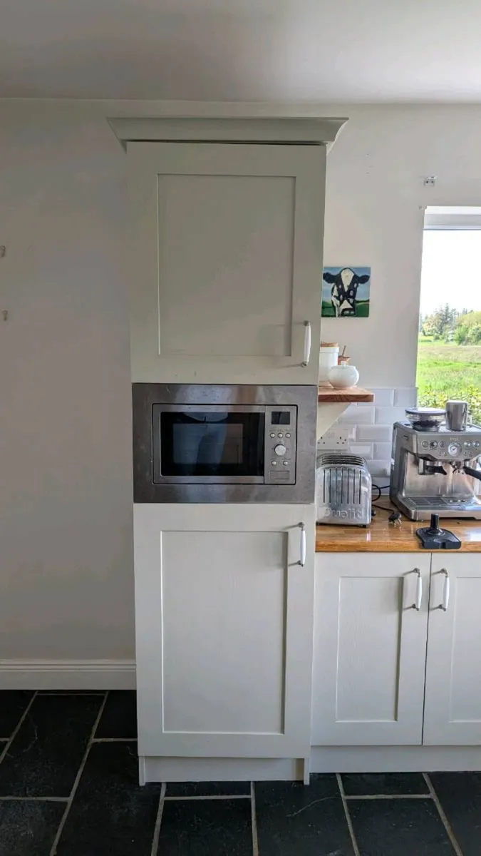 Kitchen Cabinets, Counter, Oven, Hob, island,fidge - Image 2