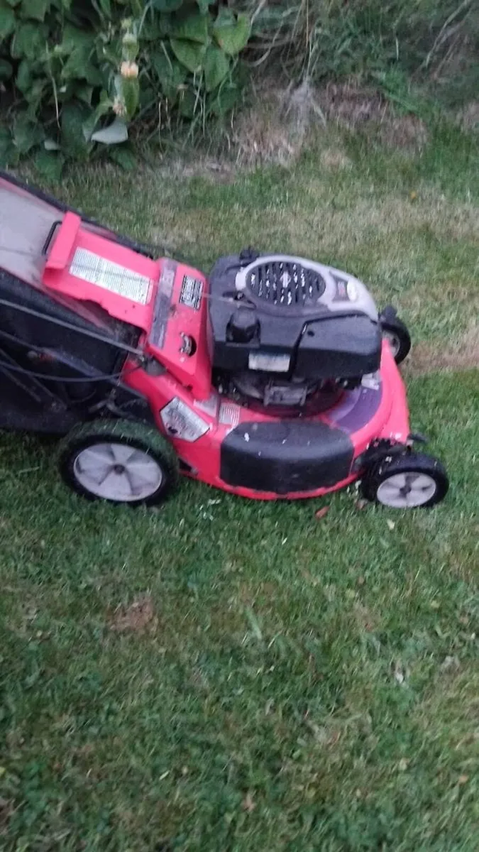 Ariens 21inch self propelled - Image 1