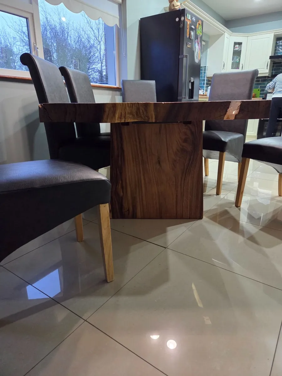 Kitchen table plus six   chairs - Image 3