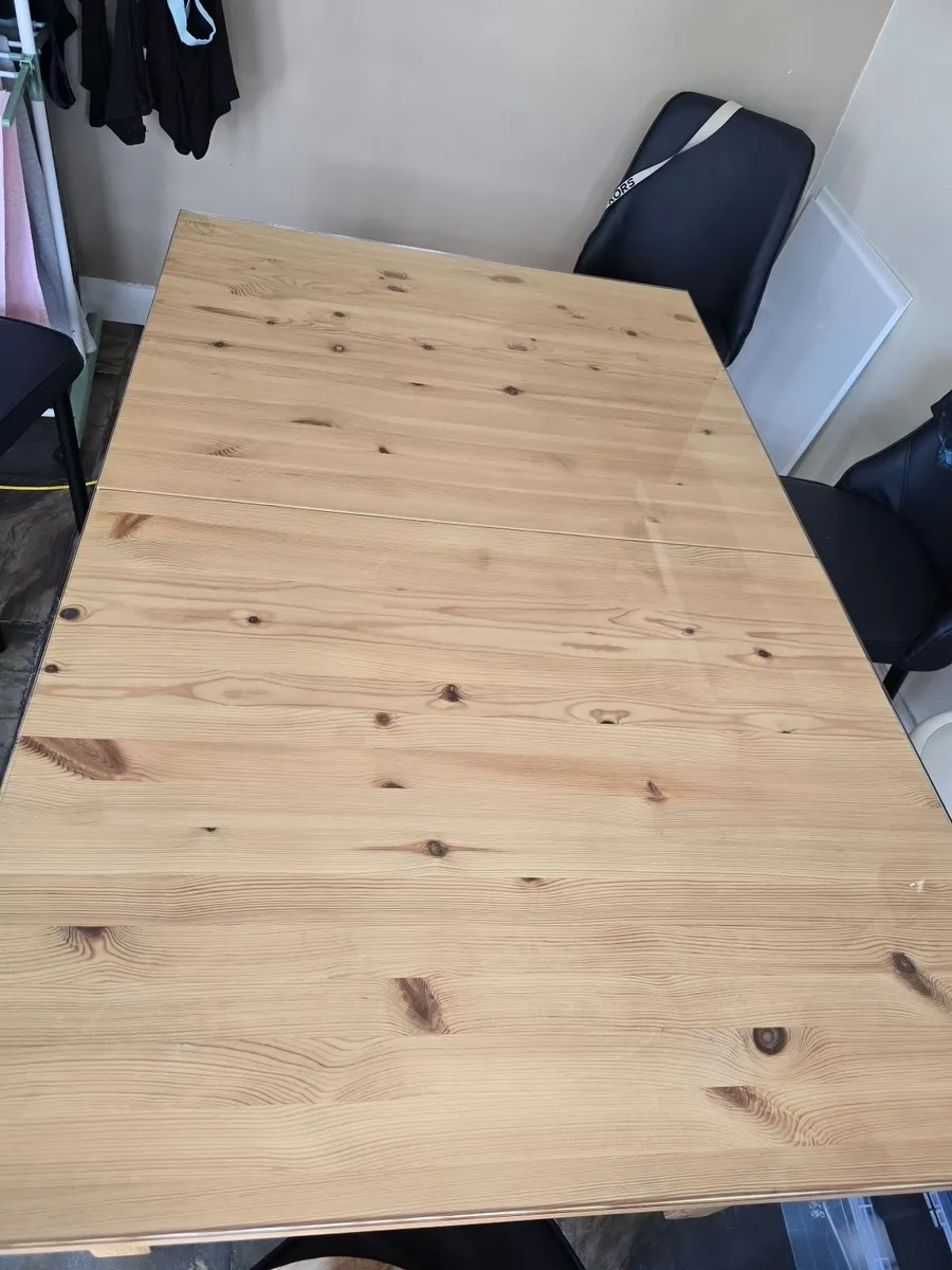 Dining table - Image 2