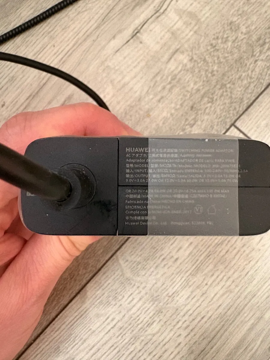 Huawei Mateview 28.2 4K - Image 1