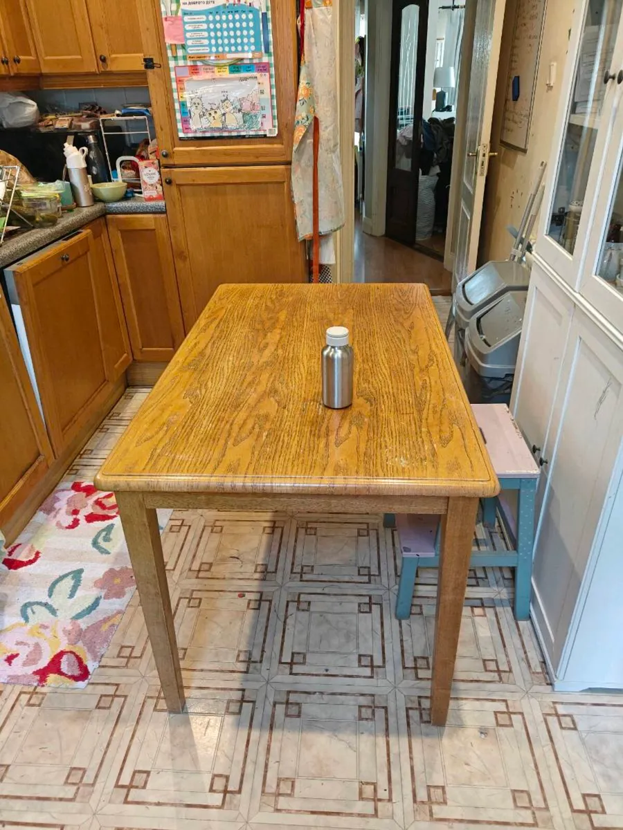 Kitchen dining table - Image 2