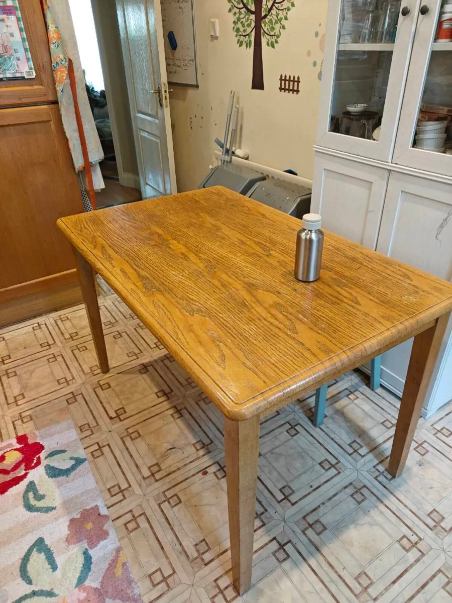 Kitchen dining table - Image 3