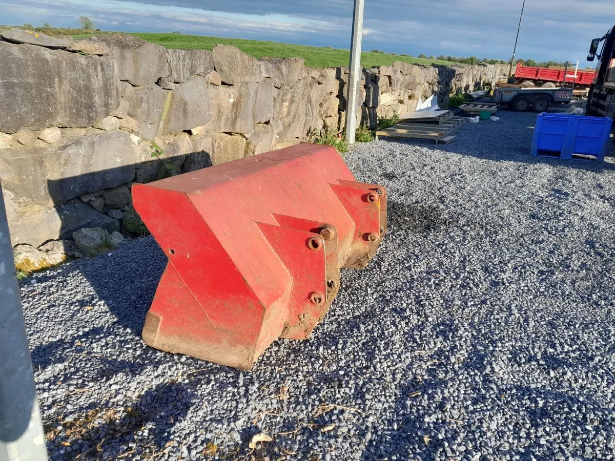 Loader Bucket - Image 2