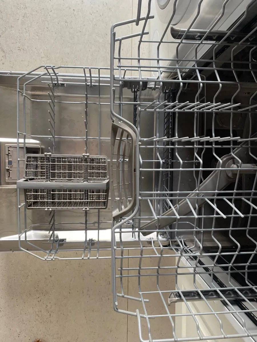 Bosch Dishwasher - Image 2