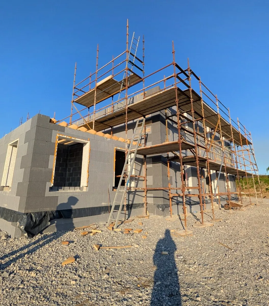Scaffolding - Image 2