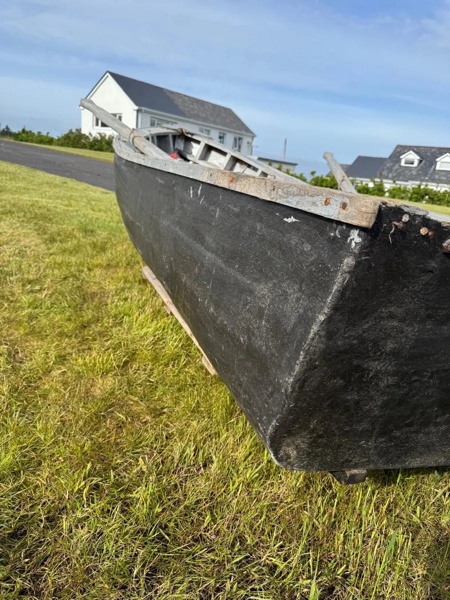 11ft Fibre Glass Coated Currach - great condition - Image 3