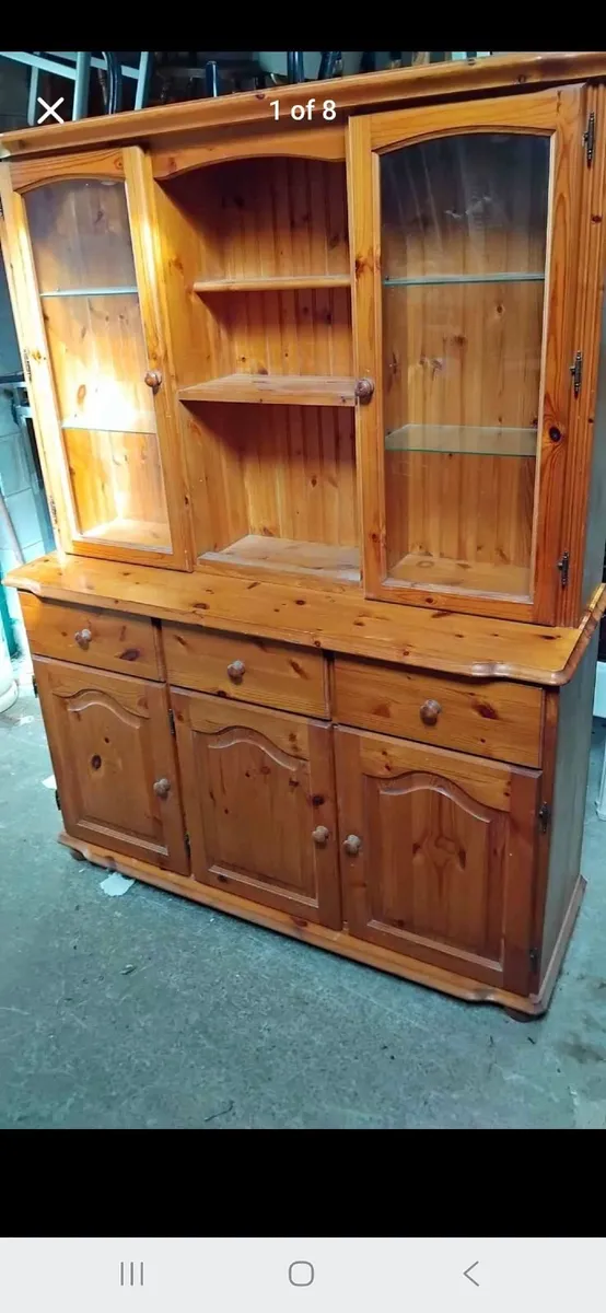Kitchen dresser