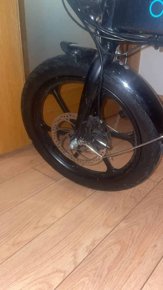 Fiido d2s electric bike - Image 4