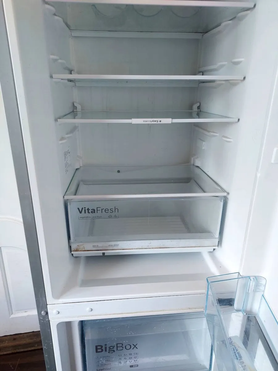 Fridge freezer - Image 3