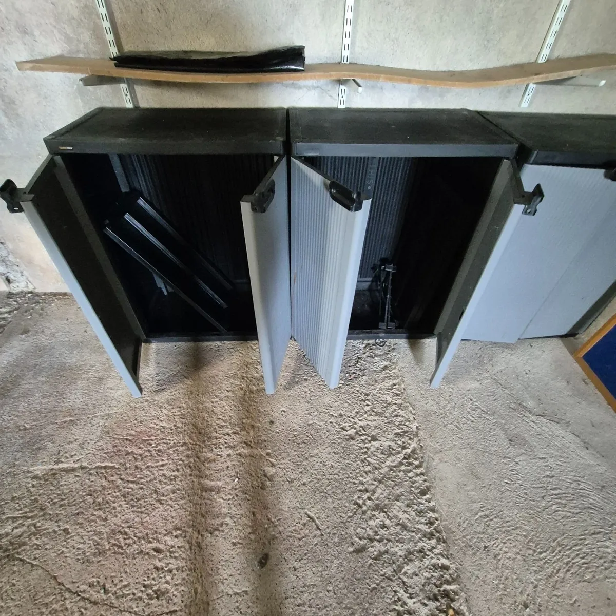 Shed cabinets - Image 3