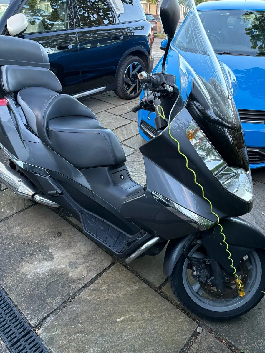 Aprilia Atlantic 500 - Image 1