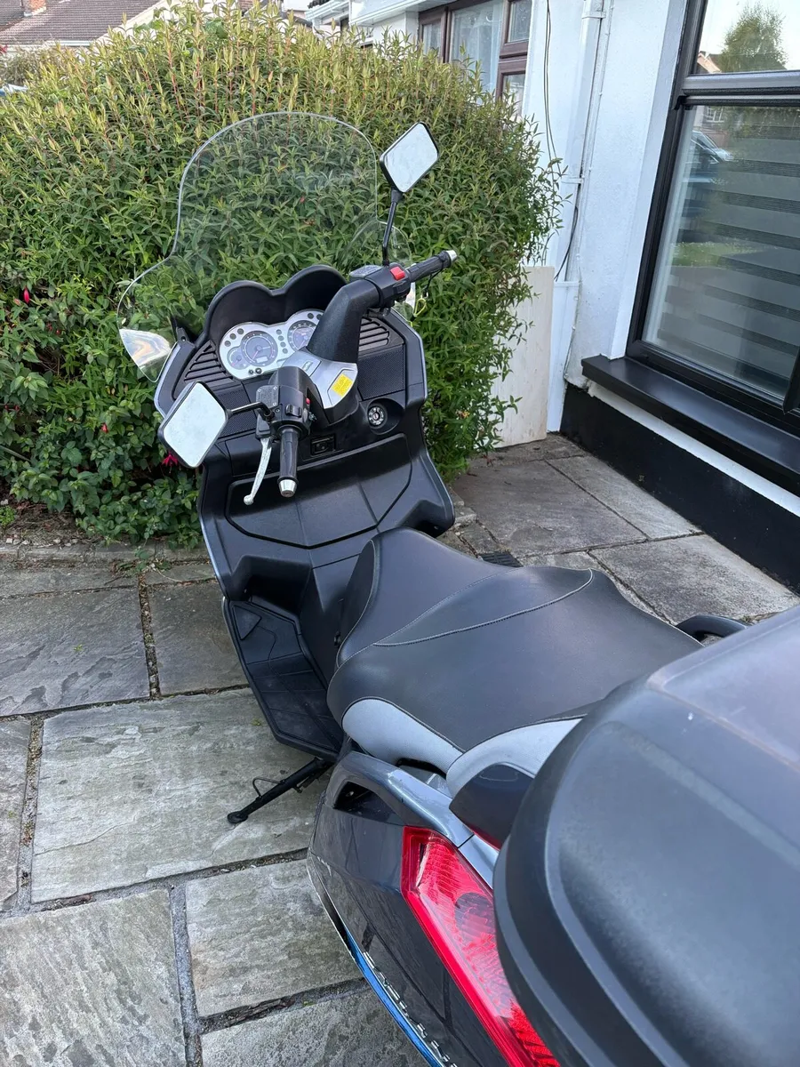 Aprilia Atlantic 500 - Image 2