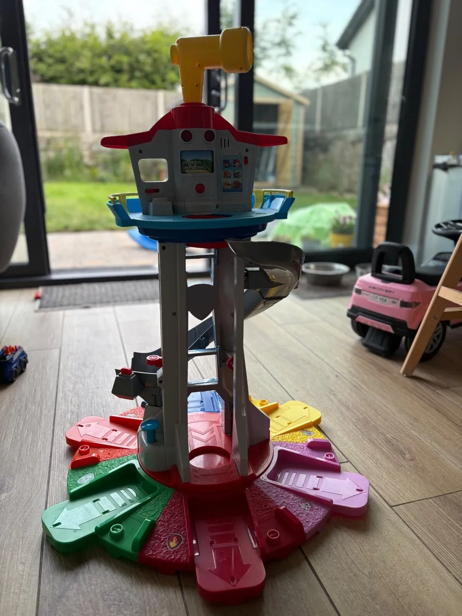 PAW Patrol My Size Lookout Tower - Image 4