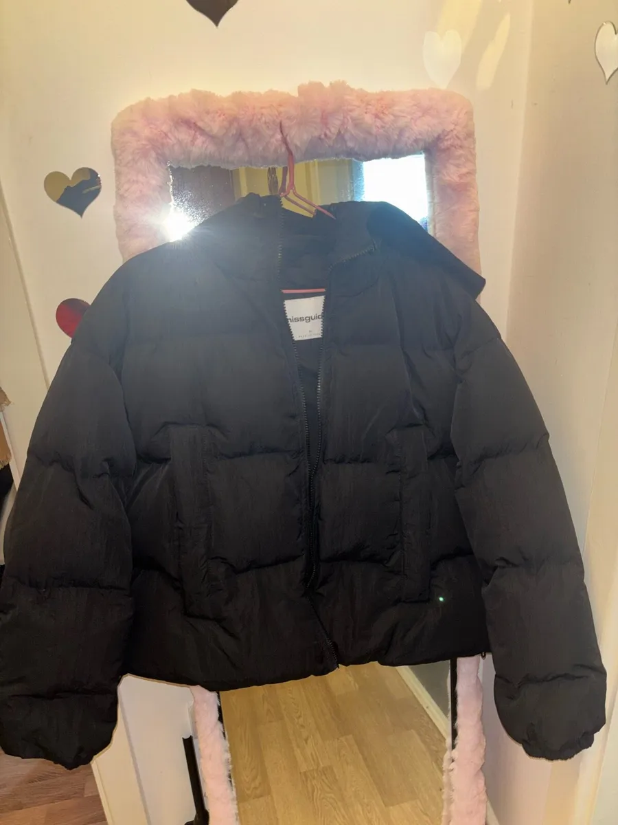 Misguided Black Puffer Jacket - Image 1