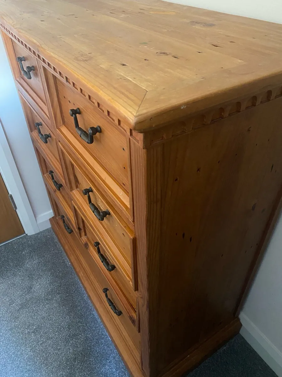 Chest of drawers - Image 2