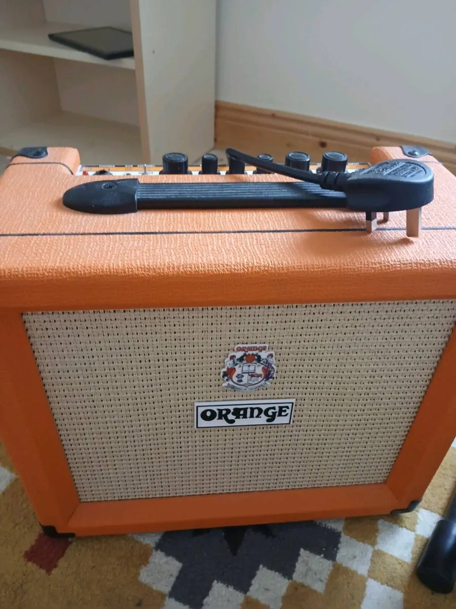 Guitar amp - Image 1
