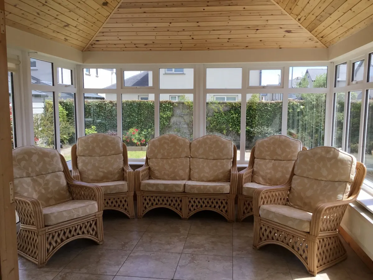 6 piece sunroom/conservatory furniture set - Image 1