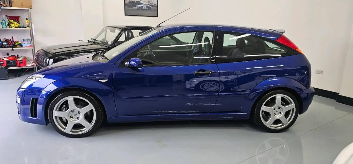 2003 Ford Focus RS - Image 4
