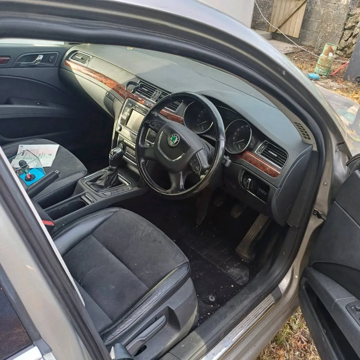 Skoda superb 2011 1.6 breaking - Image 2