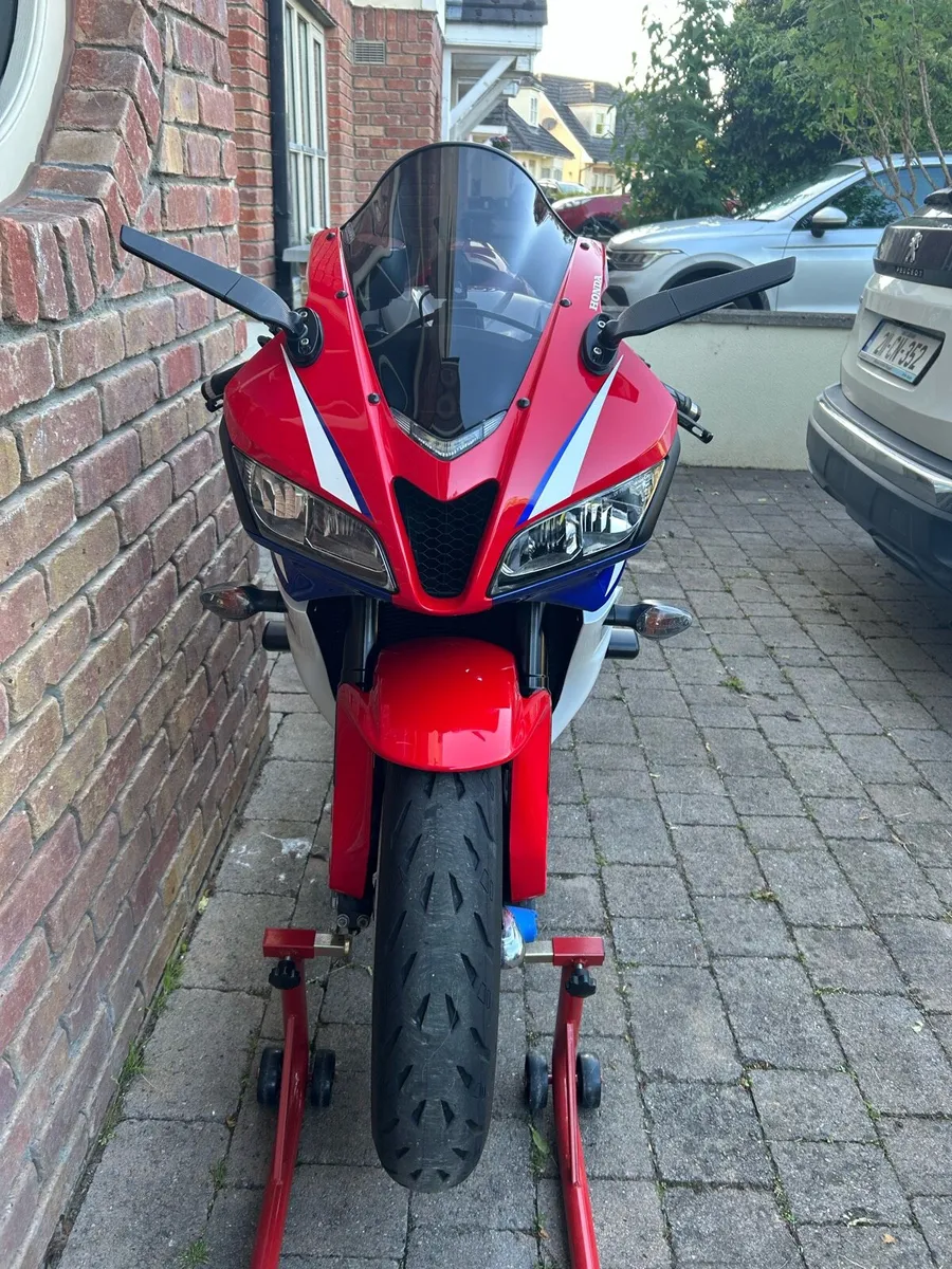 Honda CBR 600 RR - Image 4