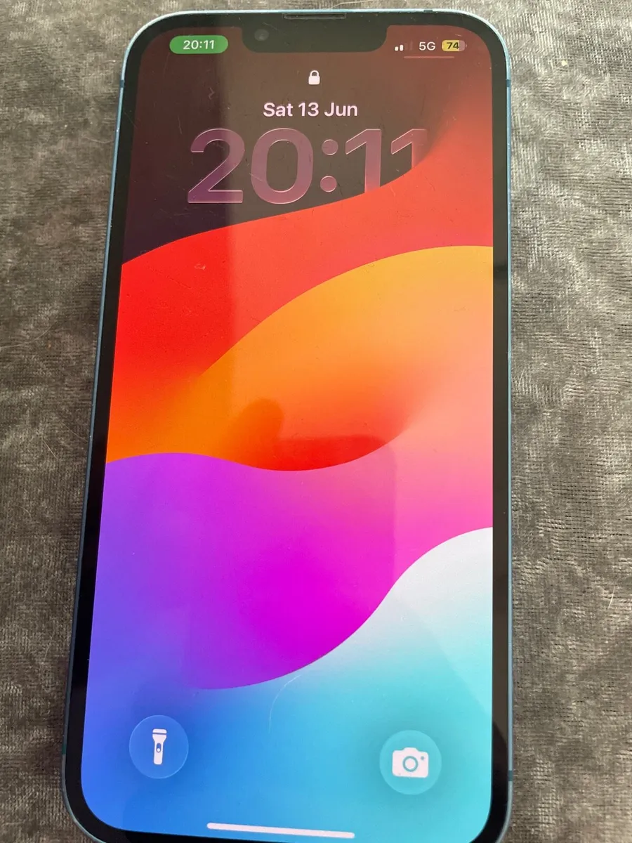 iPhone 13