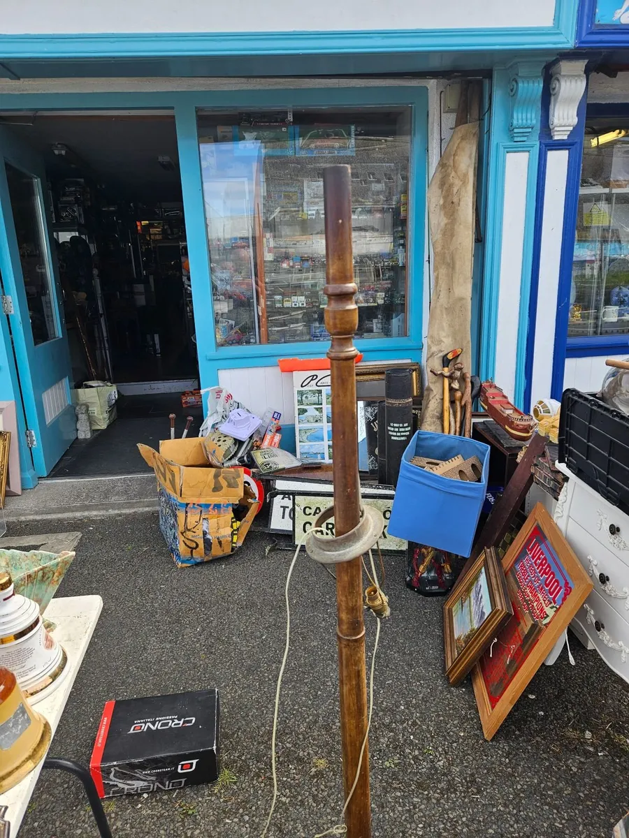 Vintage Antique Lamp Stand - Image 2