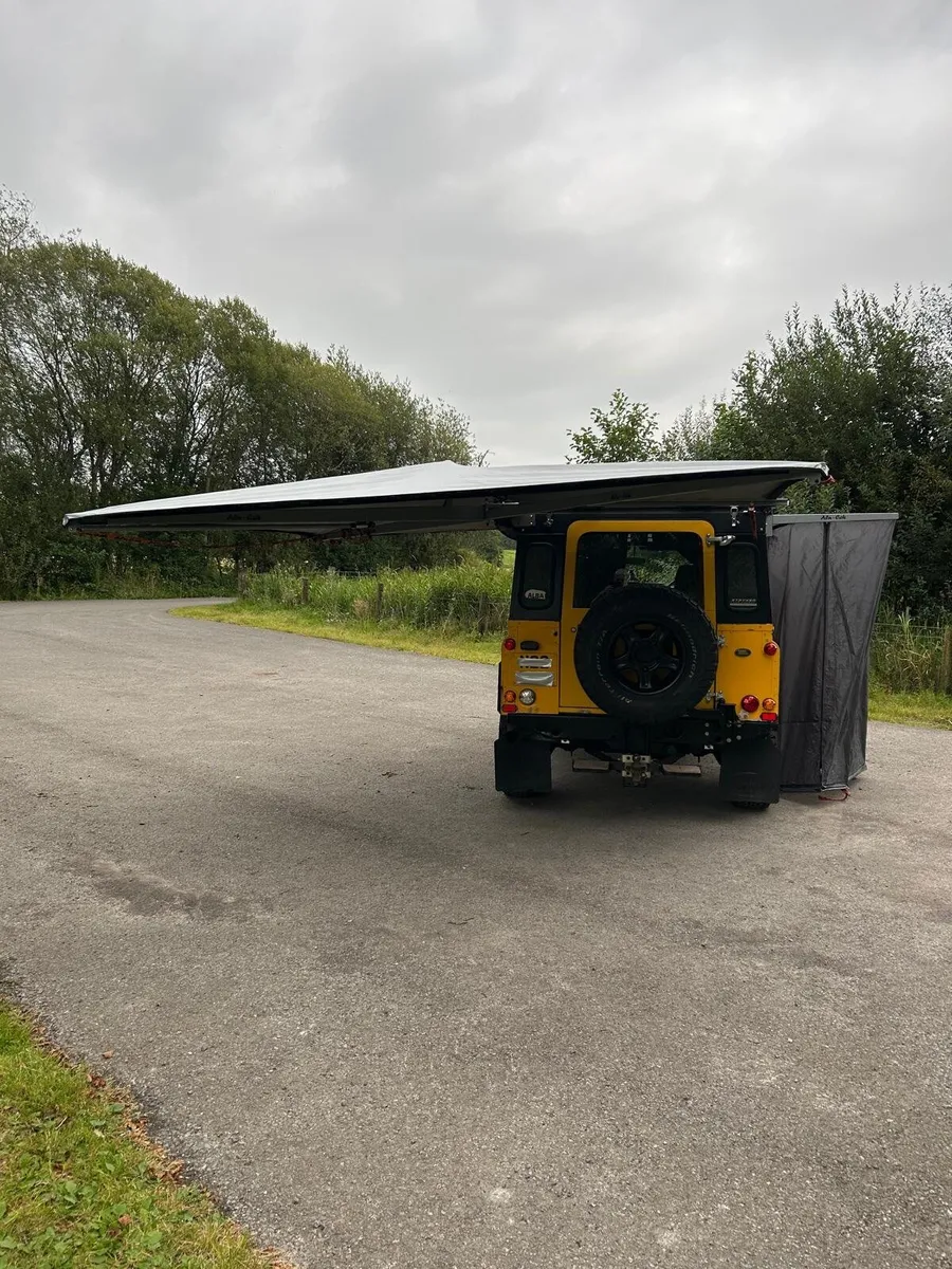 Land Rover Defender 110 - Image 2