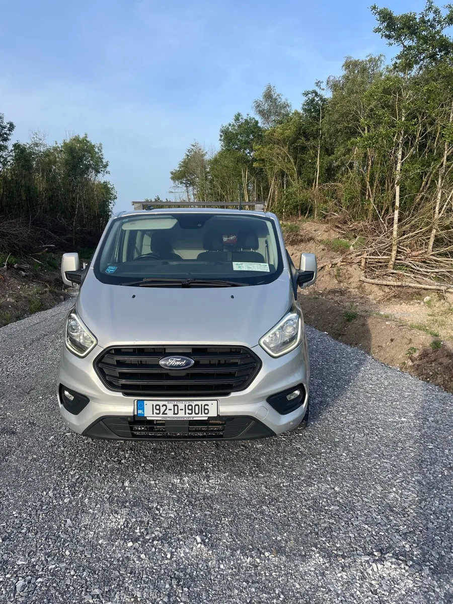Ford Transit Custom SWB - Image 2