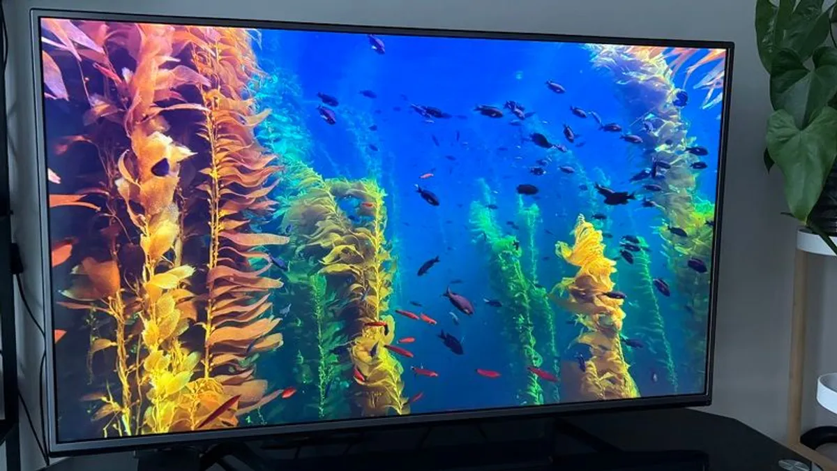 55 Inch 4k Lg Hdr Smart Tv - Image 1