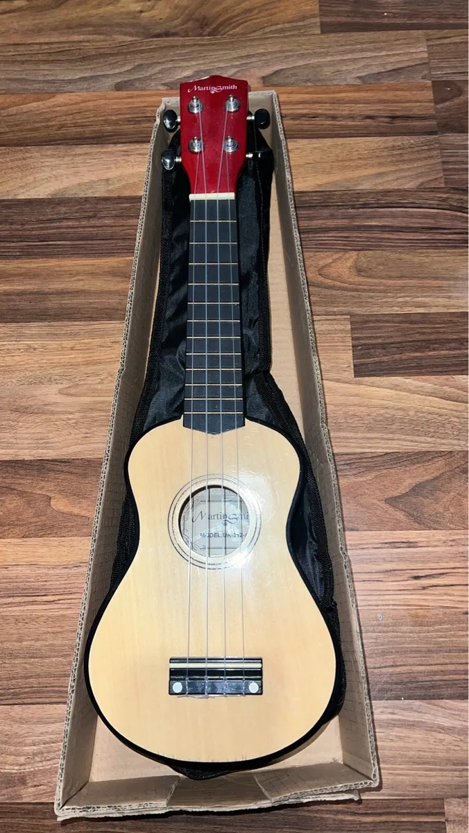 Ukulele - Image 1