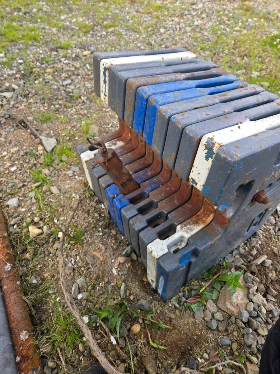 🔵Ford/New Holland Weights for sale🔵 - Image 3