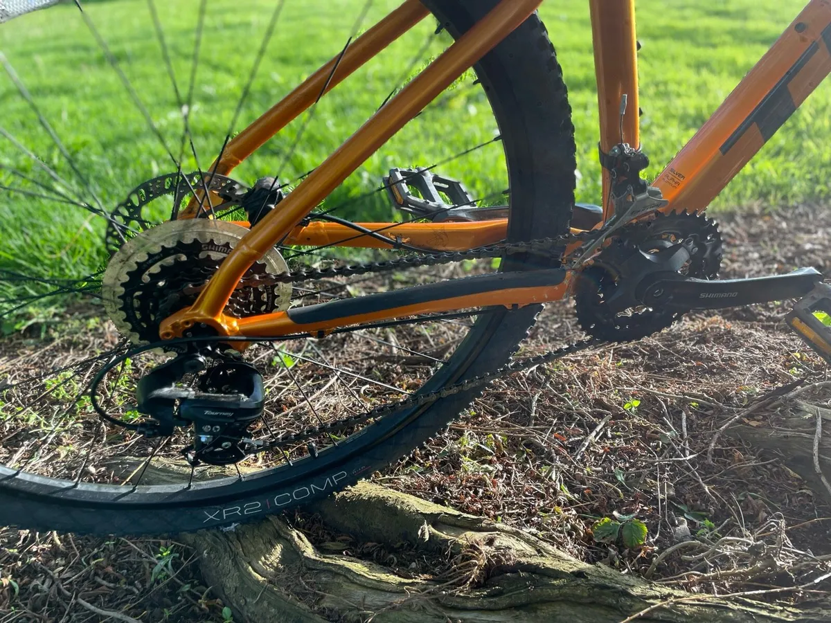 Trek Marlin 5 (M/L Frame) - Image 2
