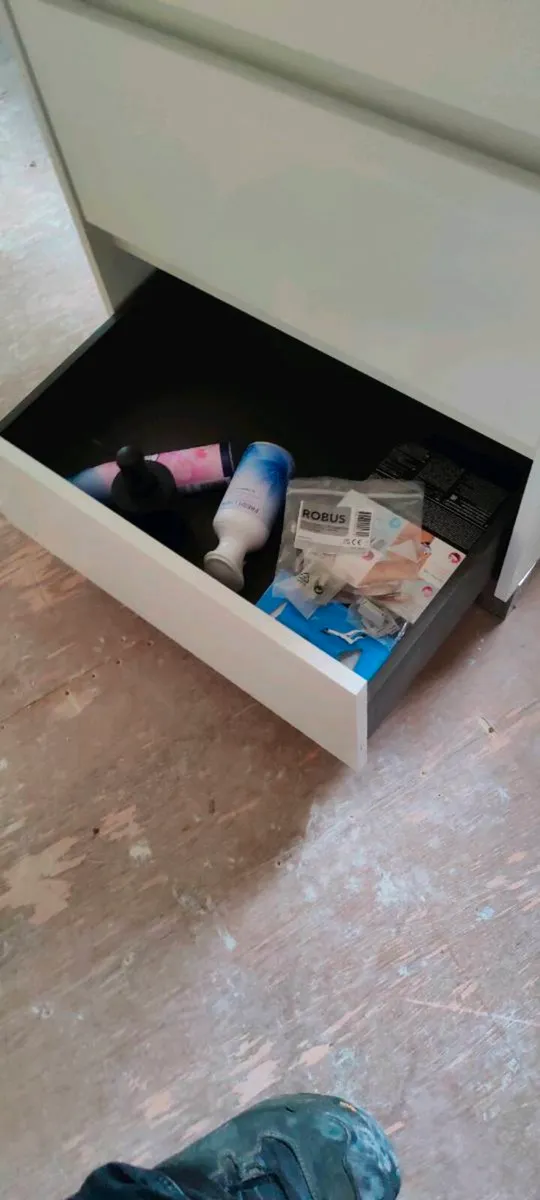 Vanity Unit - Image 3