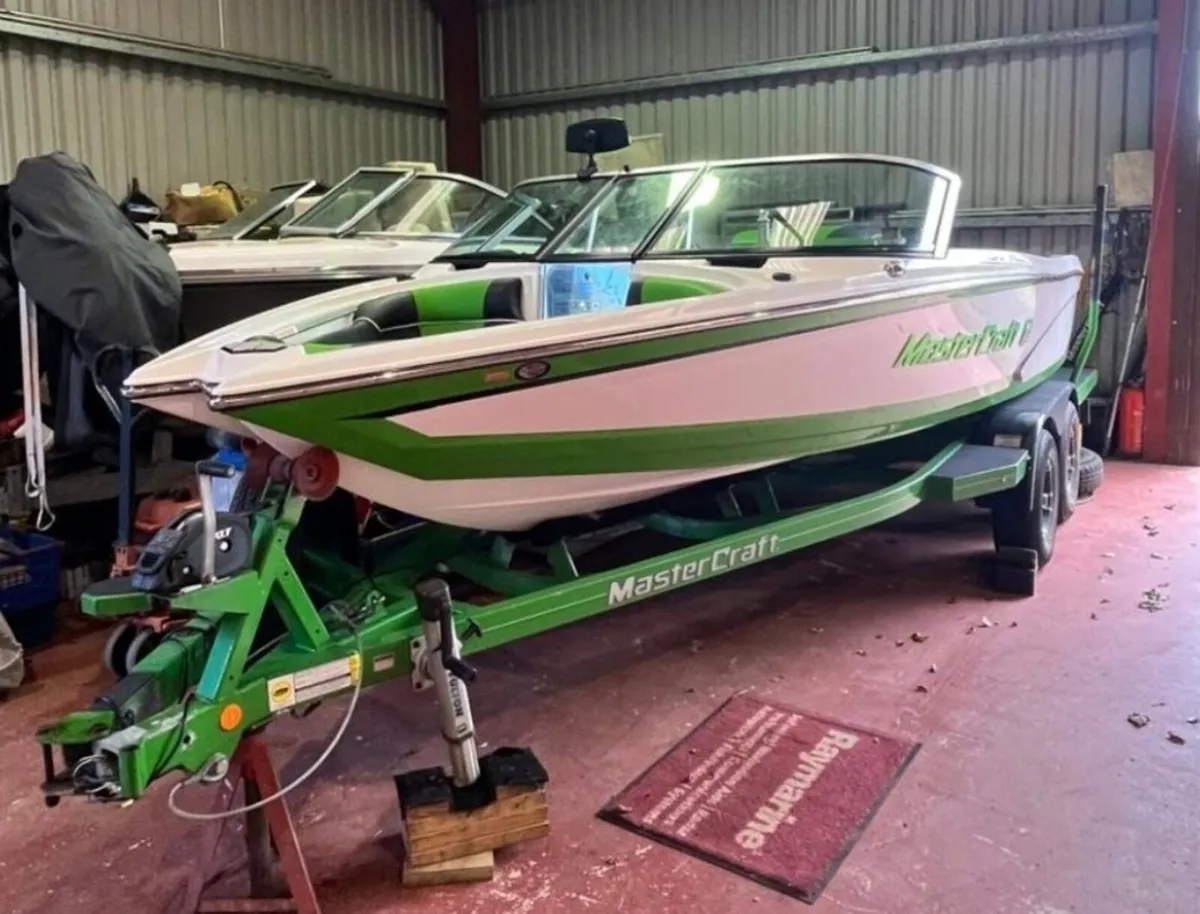 MasterCraft prostar tournament Ski boat 2014 - Image 1